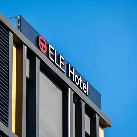 Ele Hotel Kuzuha Hirakata Eksteriør bilde